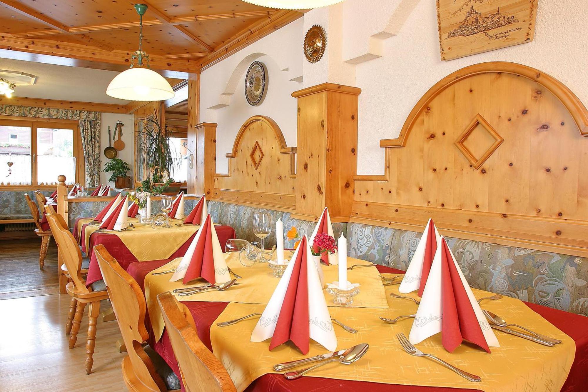 Pension Sonneck Neukirchen am Großvenediger Exterior foto