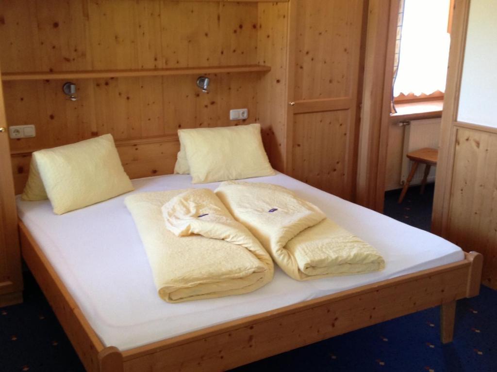 Pension Sonneck Neukirchen am Großvenediger Exterior foto